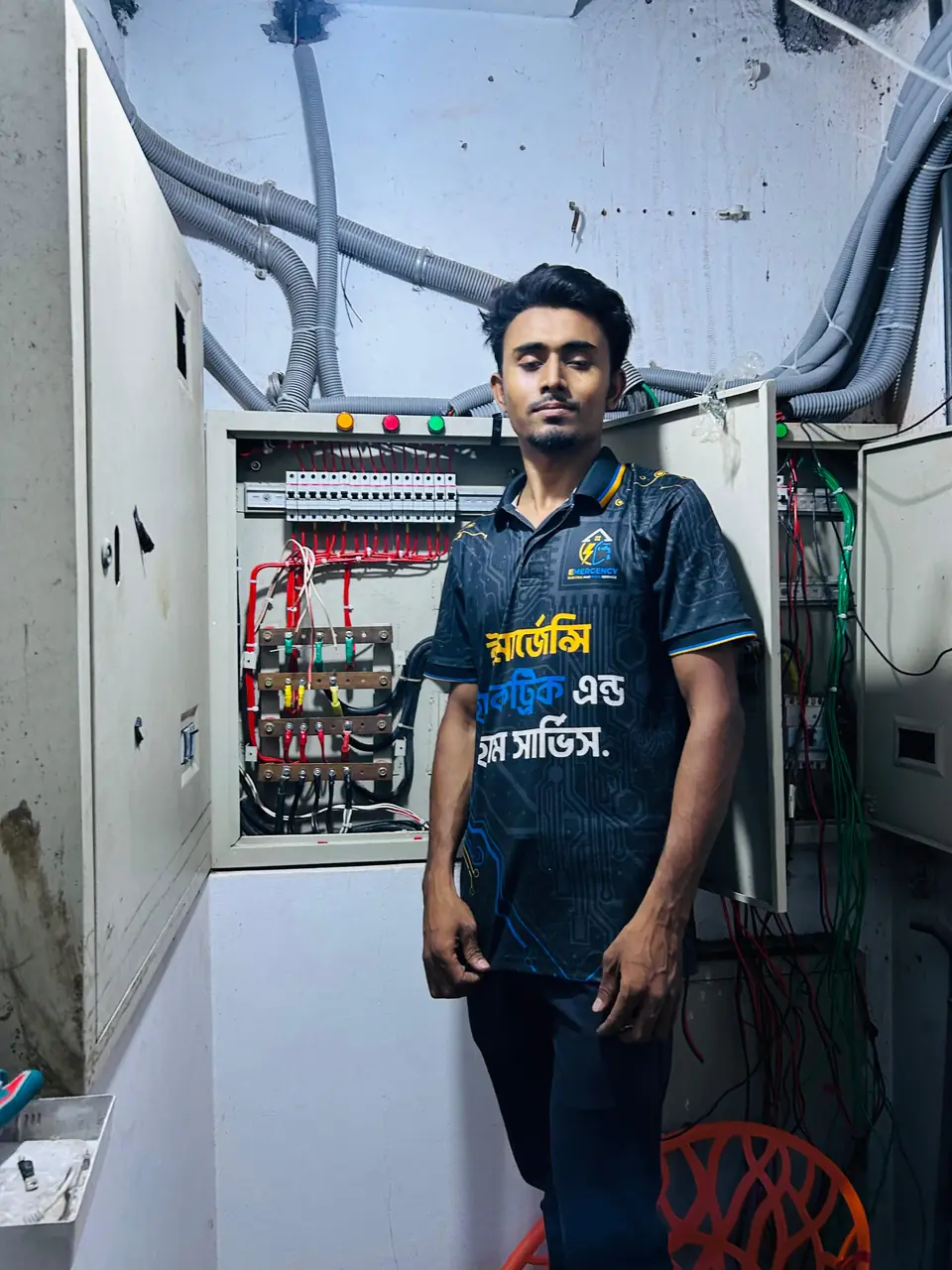 Technician working on an MDB panel room